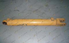 Цилиндр подъема стрелы CDM833-72 LG30F.07.02