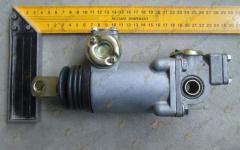 Цилиндр переключения пониженной/повышенной передачи HOWO ZF 5S-150GP 750132019